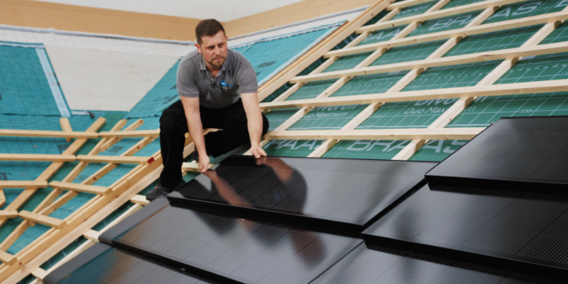 Geprüfte Solarsysteme für das Steildach - Zukunftsorientierte Solarsysteme einfach, fachgerecht und optisch einwandfrei planen und ausführen. (BRAAS)