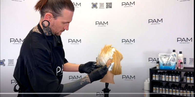 Copy & Paste “Bob” Collection 2024 | Präzisionsschnitt & moderne Bob-Looks | REDKEN AT Thumbnail