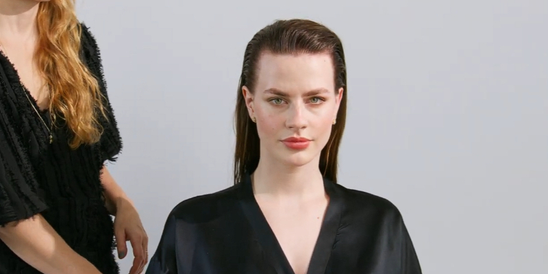 CENY ANDĚL | Red Carpet Look: Sleek Glam Thumbnail