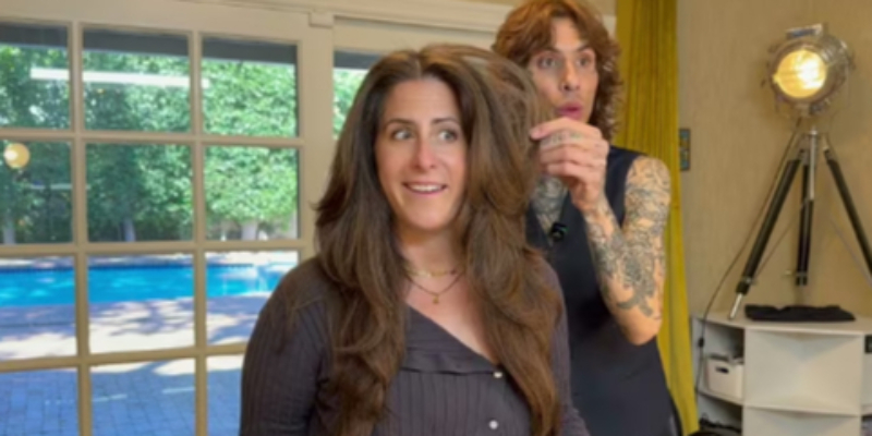 French Blowout and Hair Transformation step by step tutorial Thumbnail