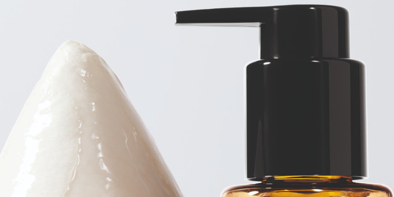 ESSENCE ABSOLUE | SHU UEMURA ART OF HAIR  Thumbnail